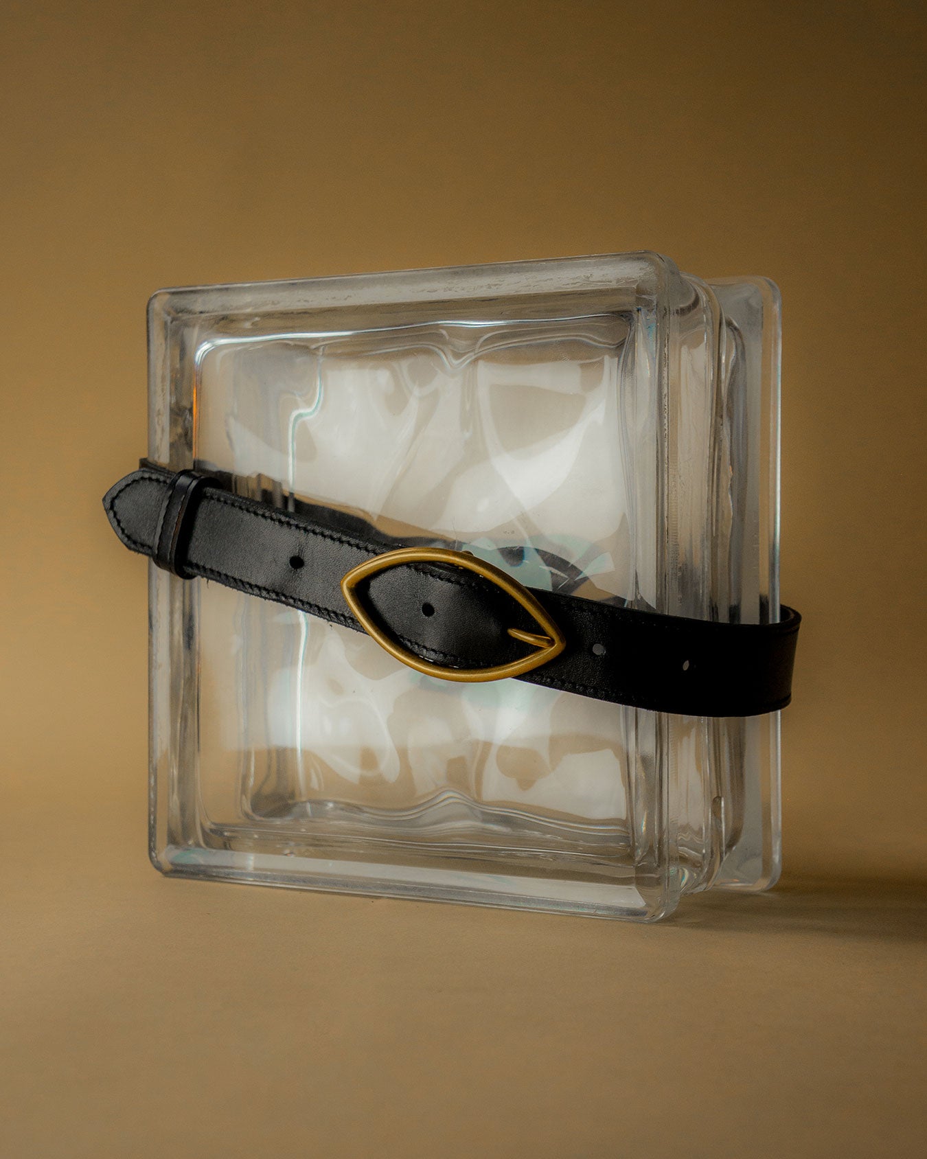 gaze belt / black rock