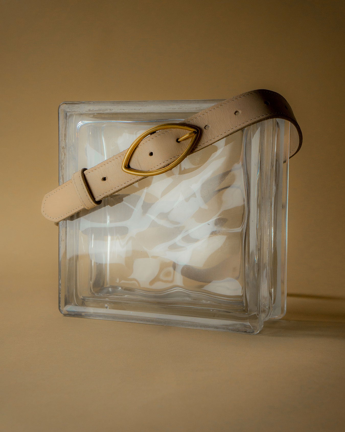 gaze belt / shell