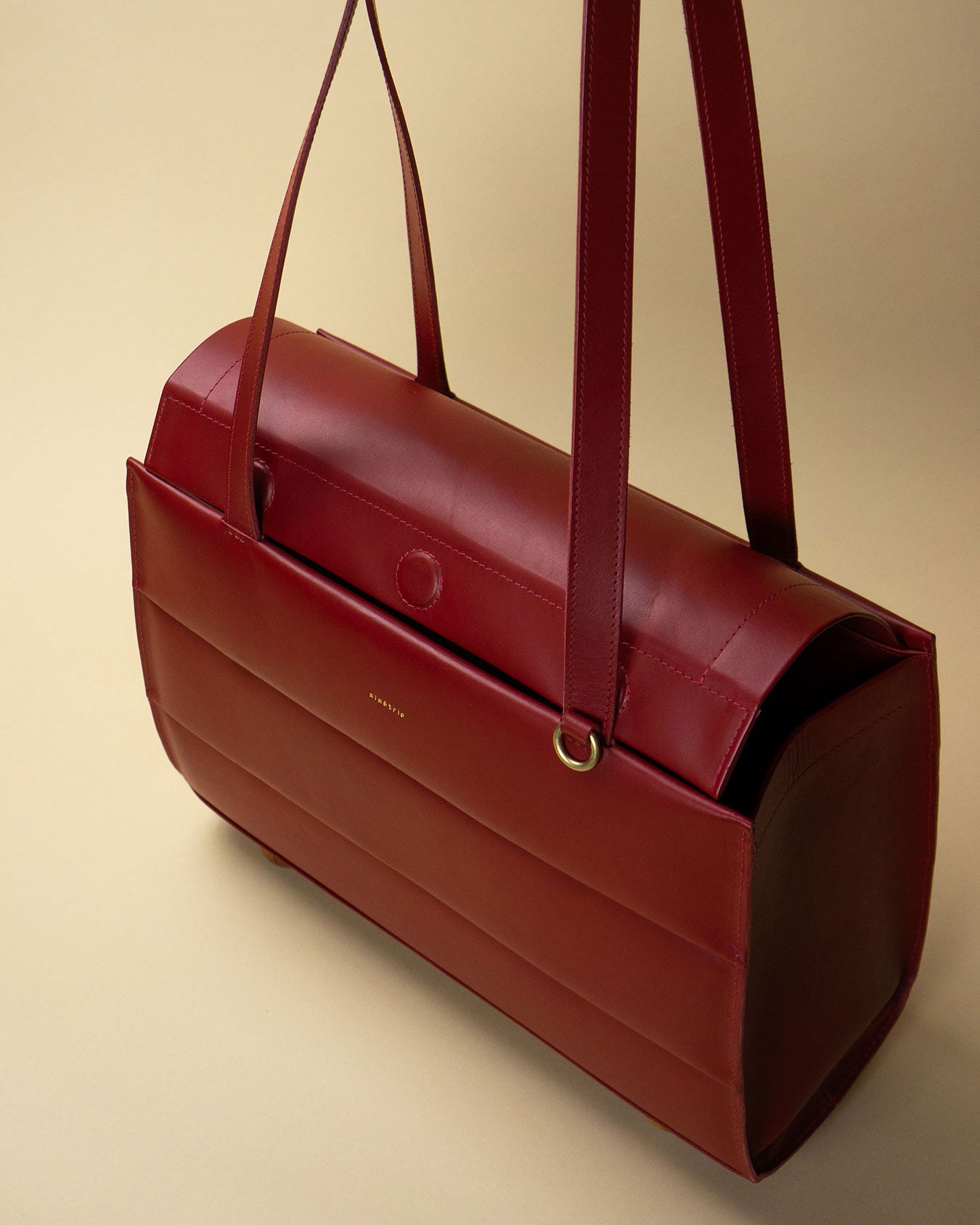 nurture tote / passata