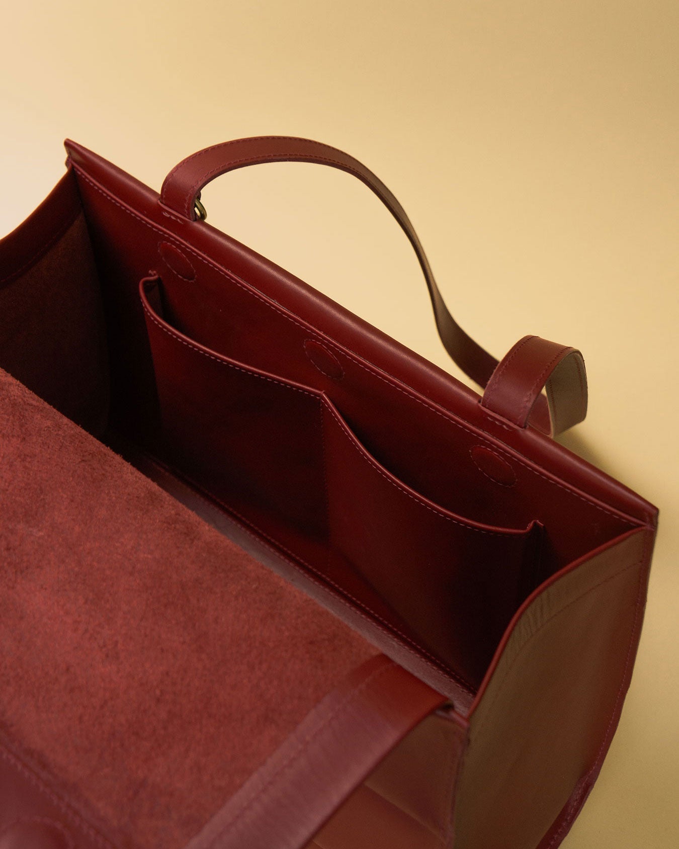 nurture tote / passata