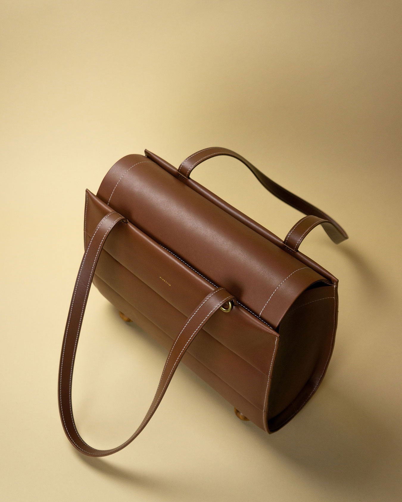 nurture tote / red rock