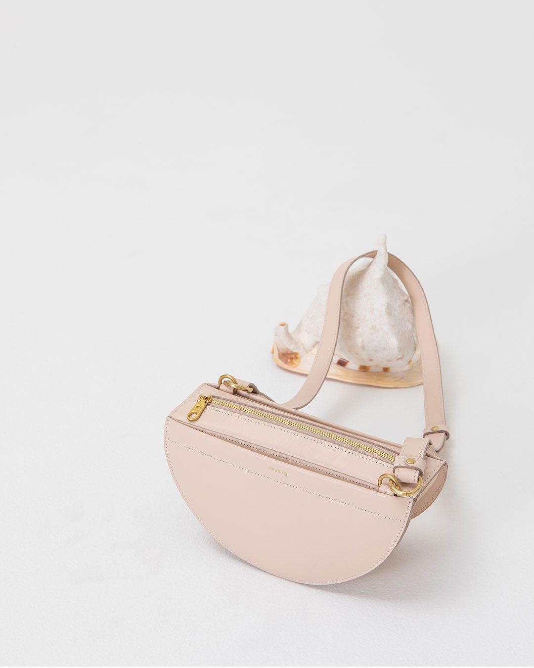 simetrie thick lune bag / shell