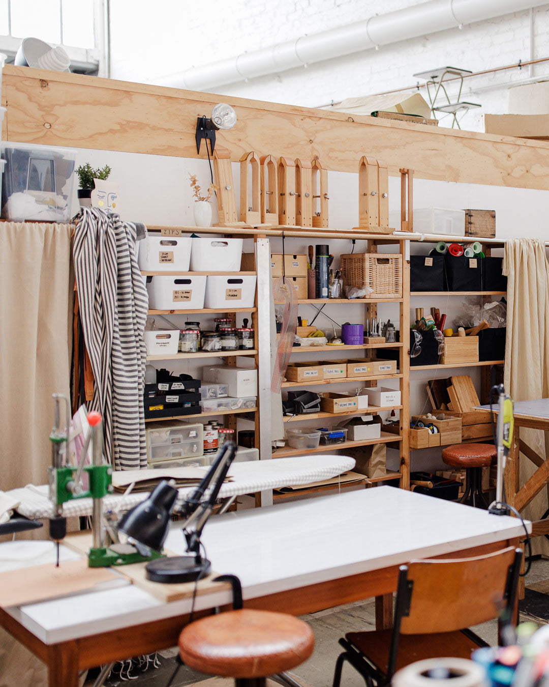 Private InStudio Leathercraft simétrie