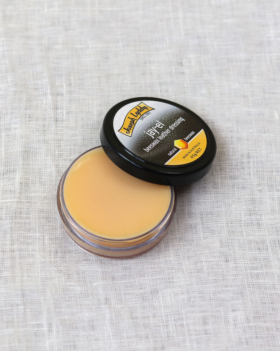 jay-el beeswax leather dressing - simétrie