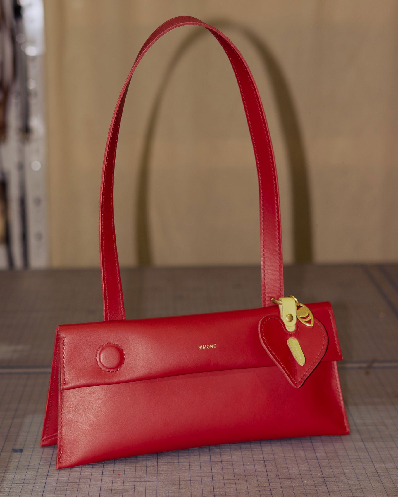 make an anthurium charm