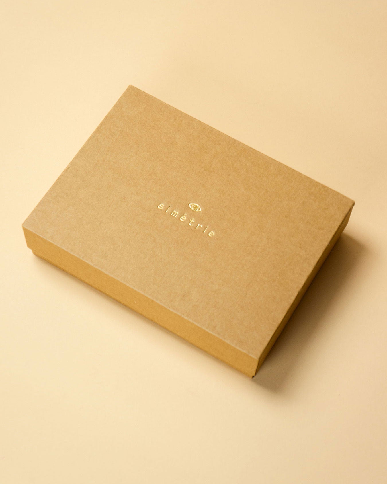 gaze belt / red rock