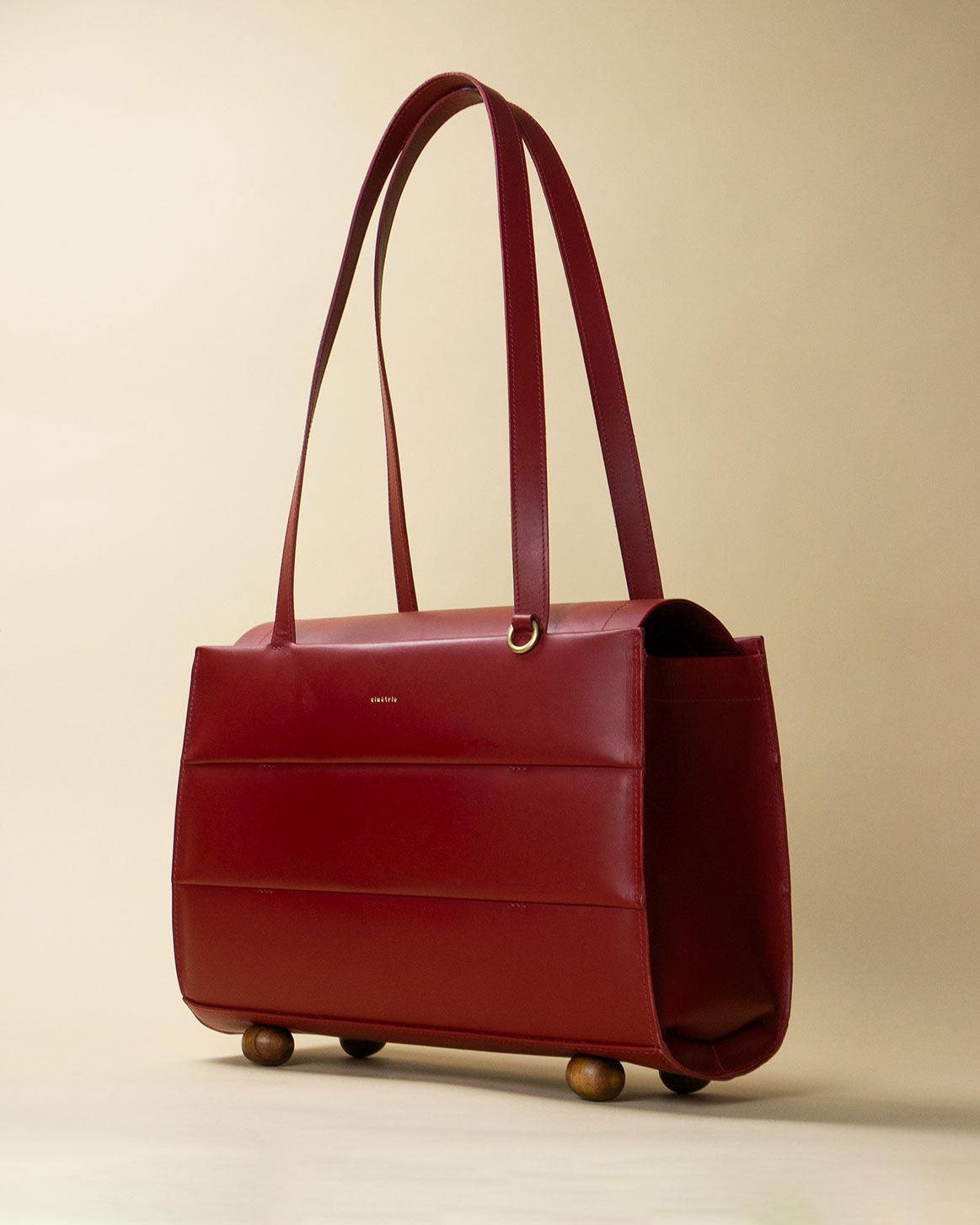 nurture tote / passata