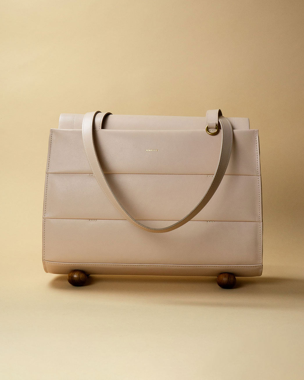 nurture tote / shell