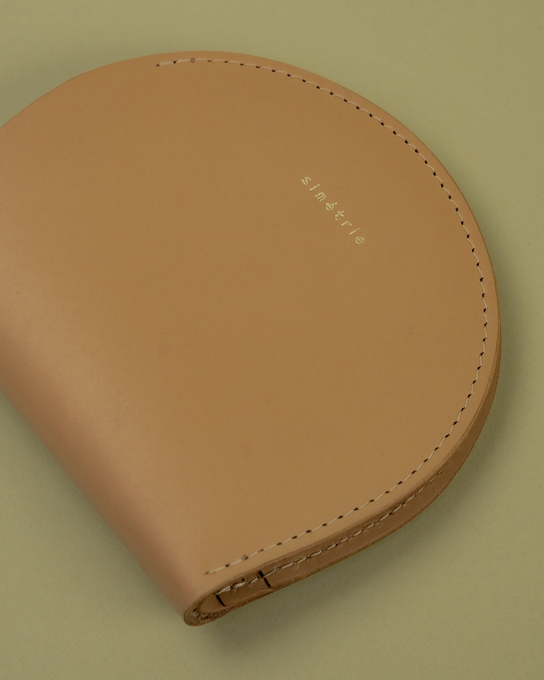 figura wallet / almond