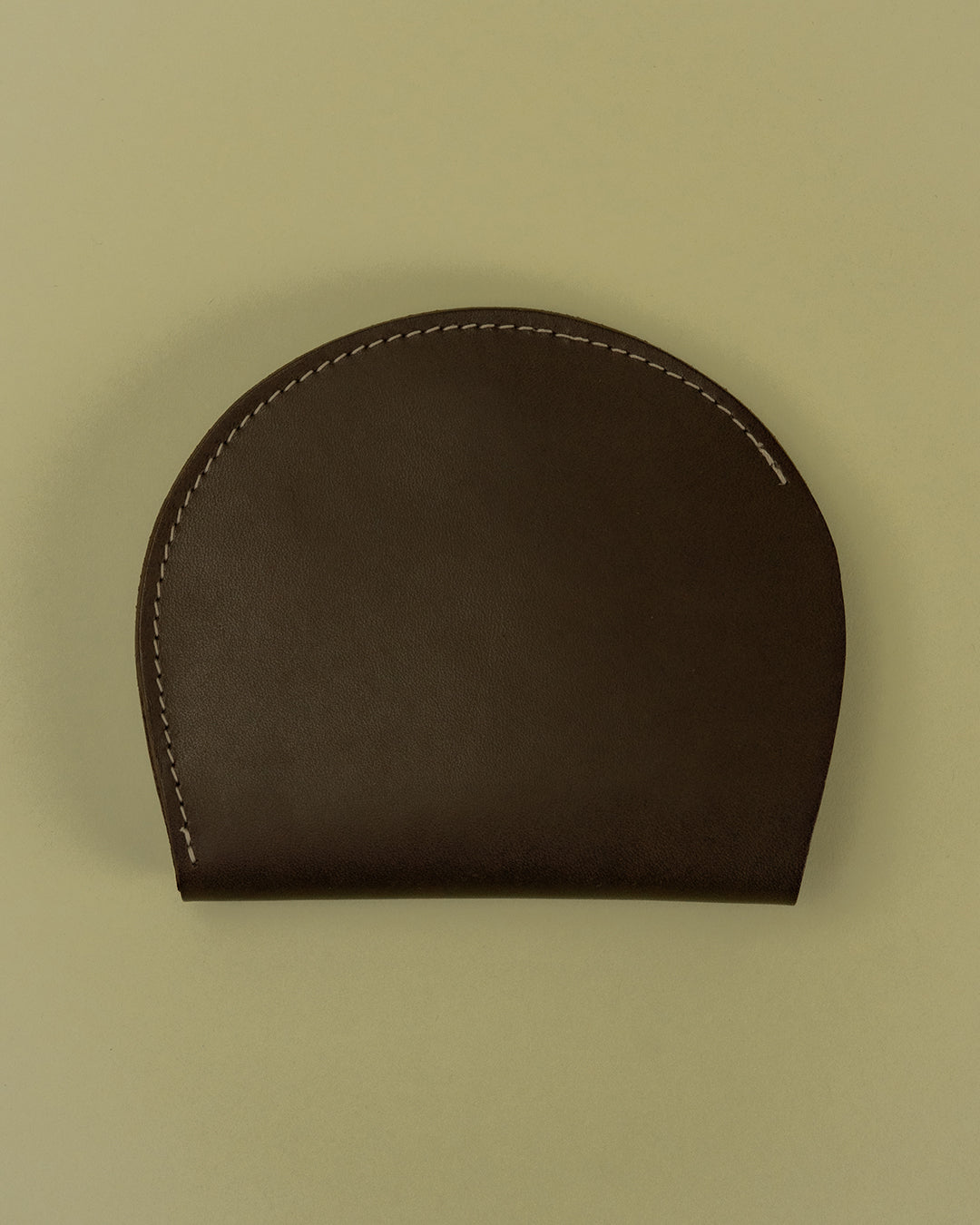 figura wallet / peppercorn