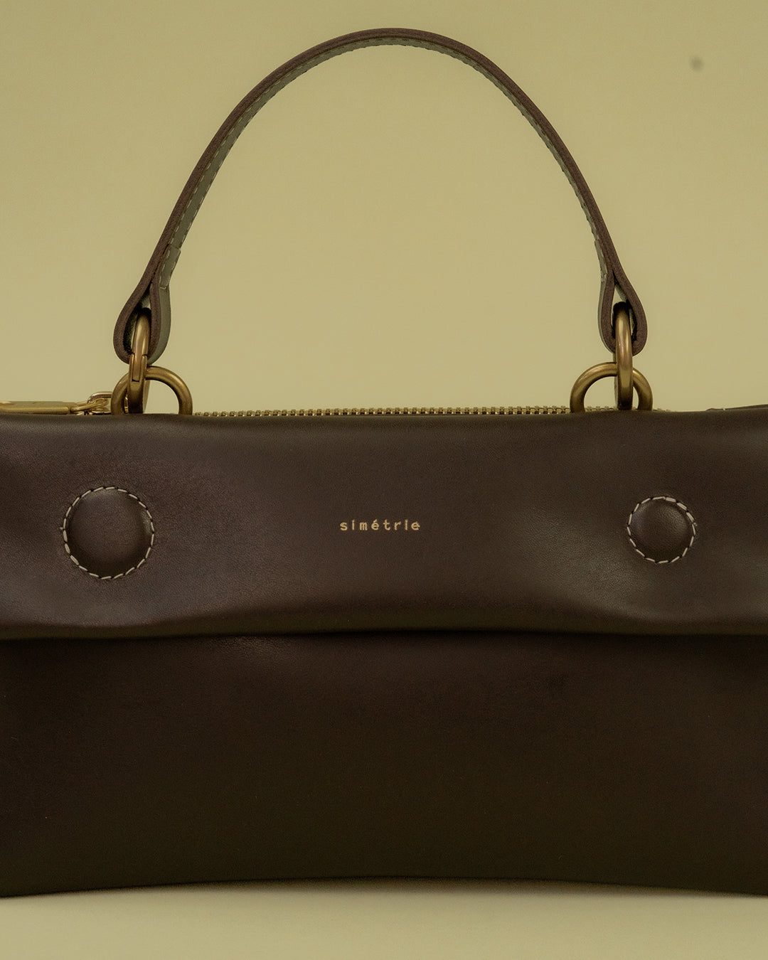 petit bay bag / peppercorn