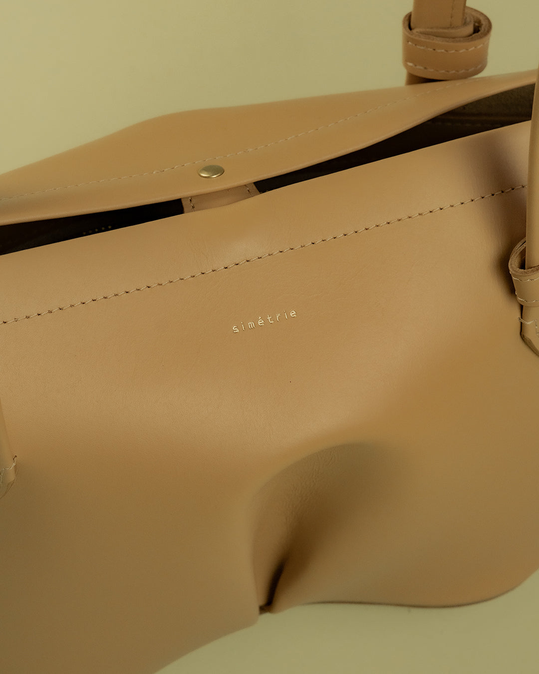 petit figura tote / almond