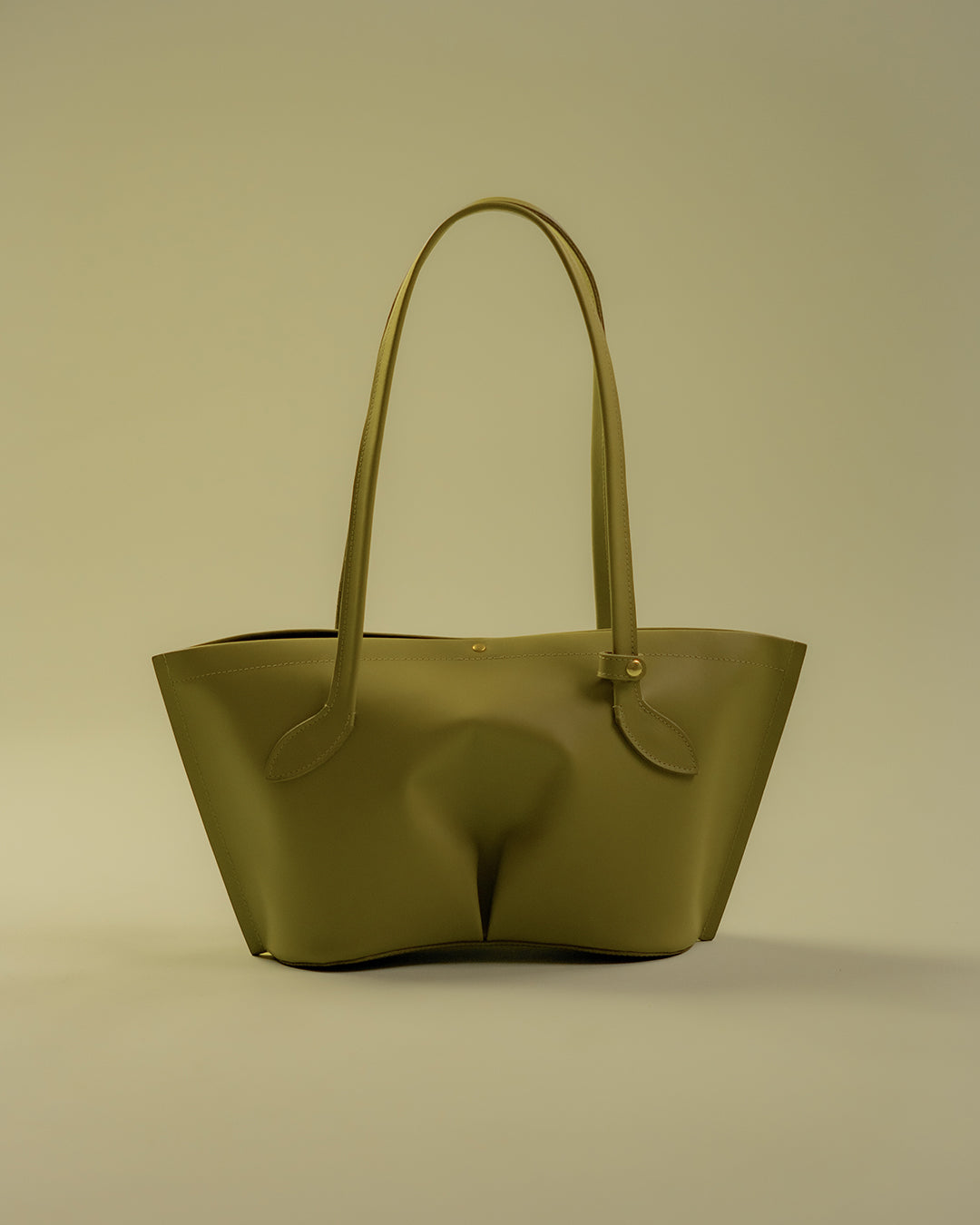 petit figura tote / fig
