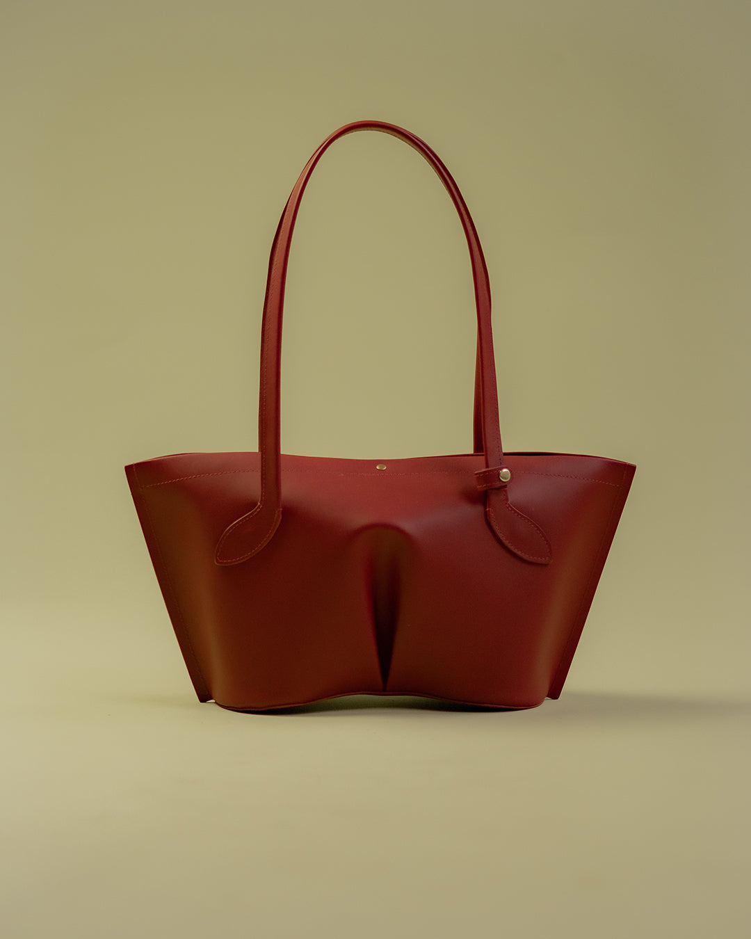 petit figura tote / passata