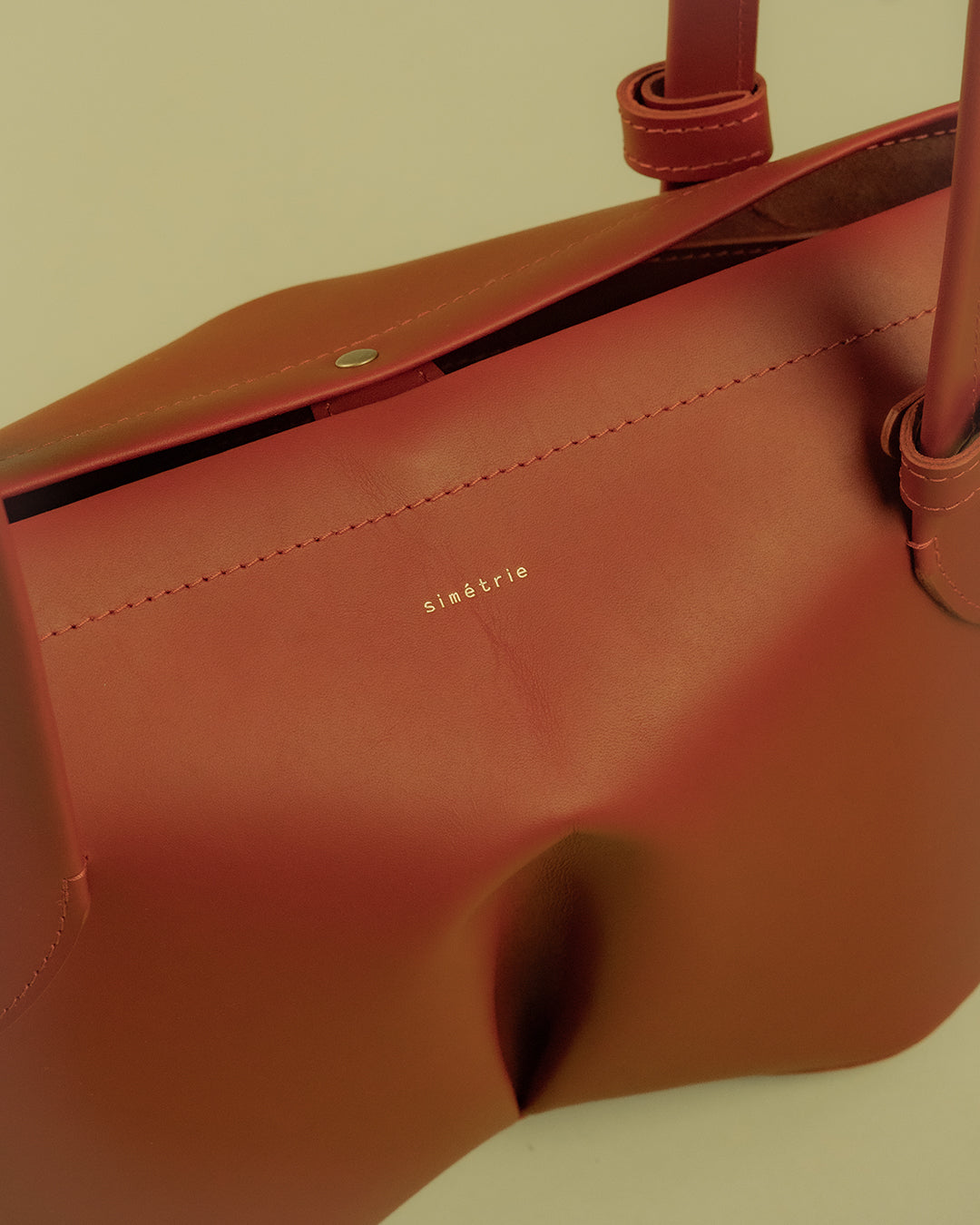 petit figura tote / passata
