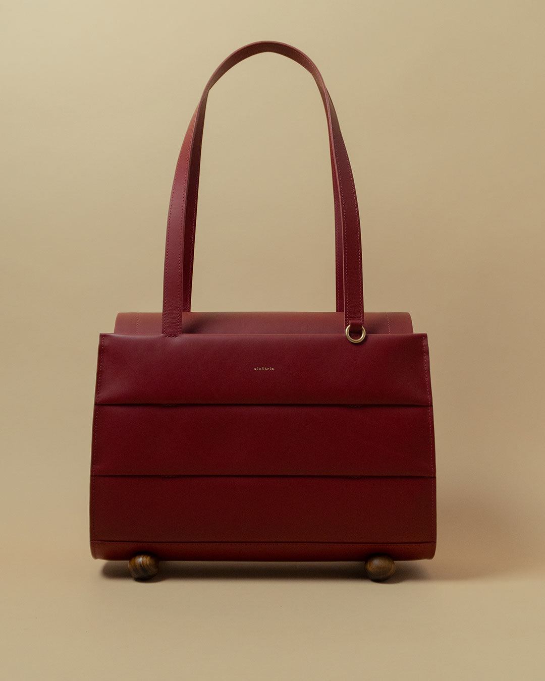 nurture tote / passata
