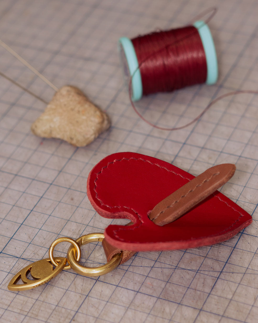 make an anthurium charm