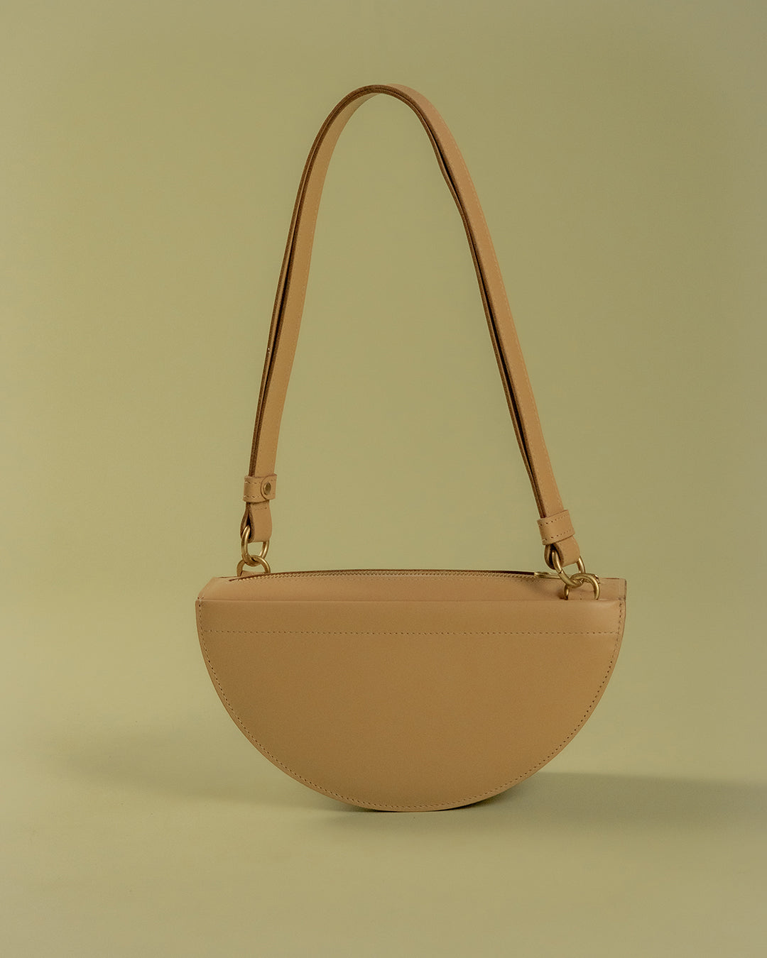 thick lune bag / almond
