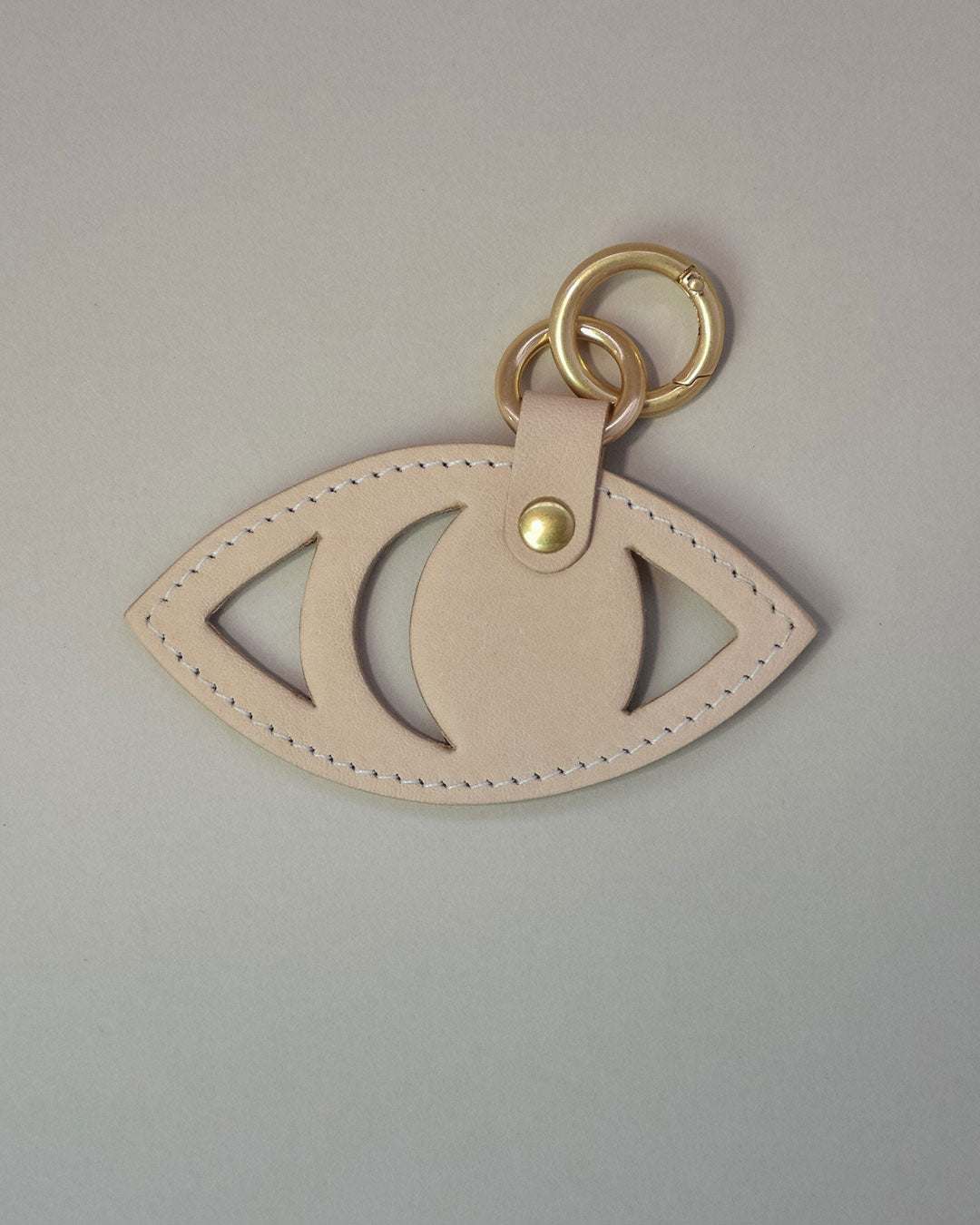 gaze bag charm / natural