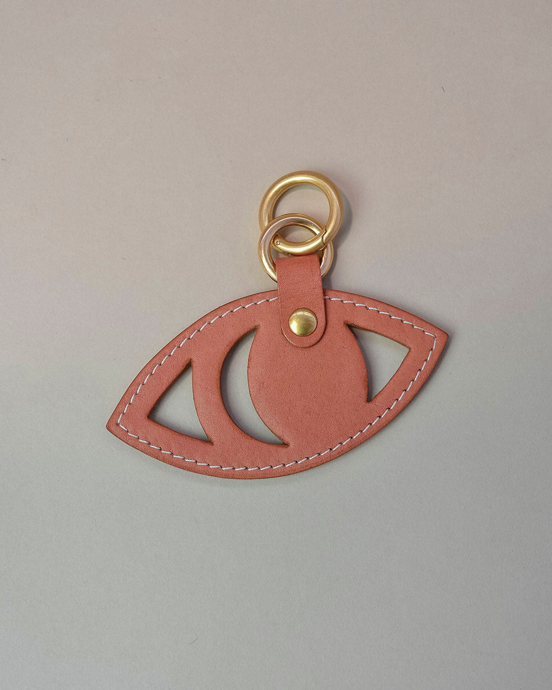 gaze bag charm / red earth