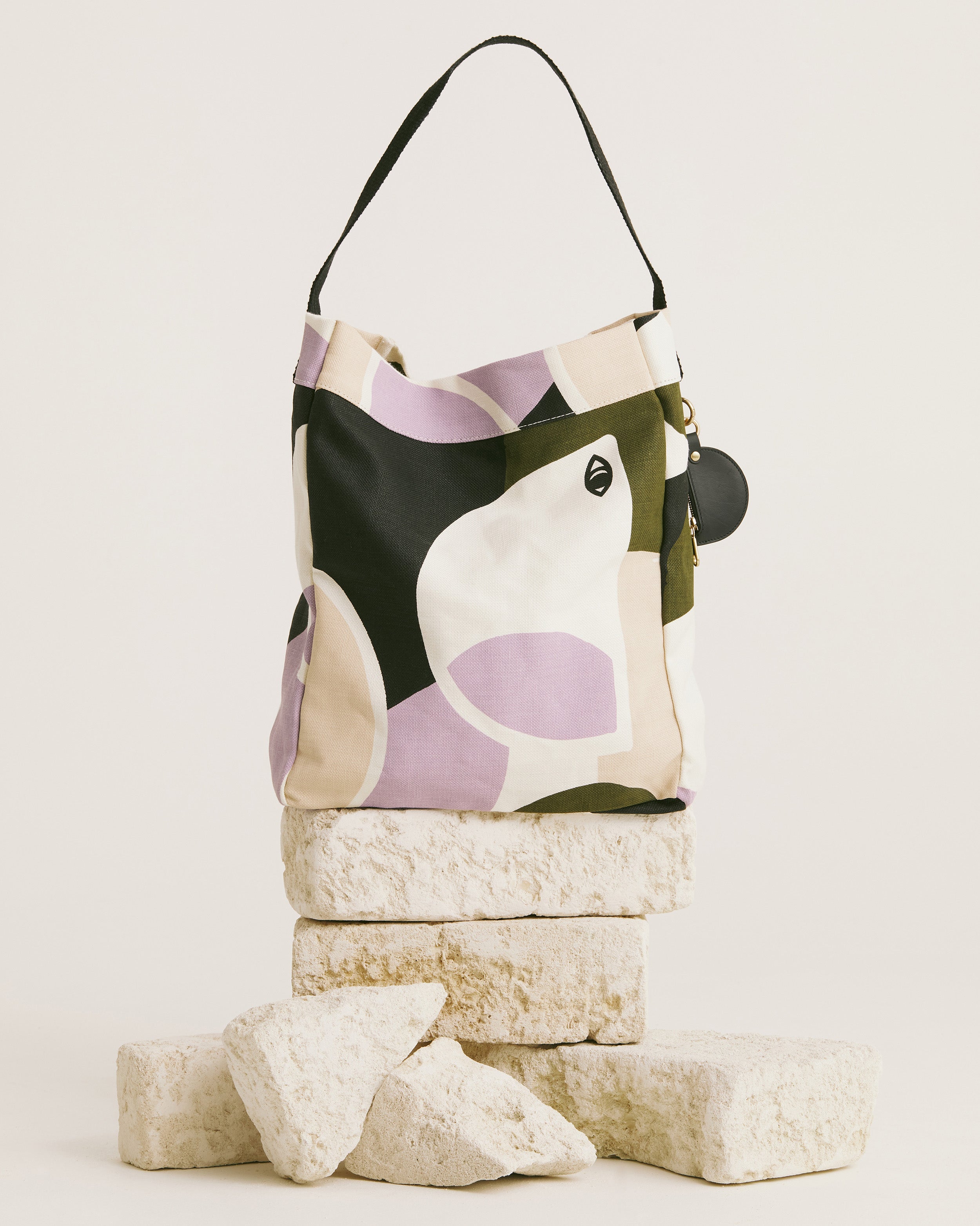 thick tote bag / spring fields print