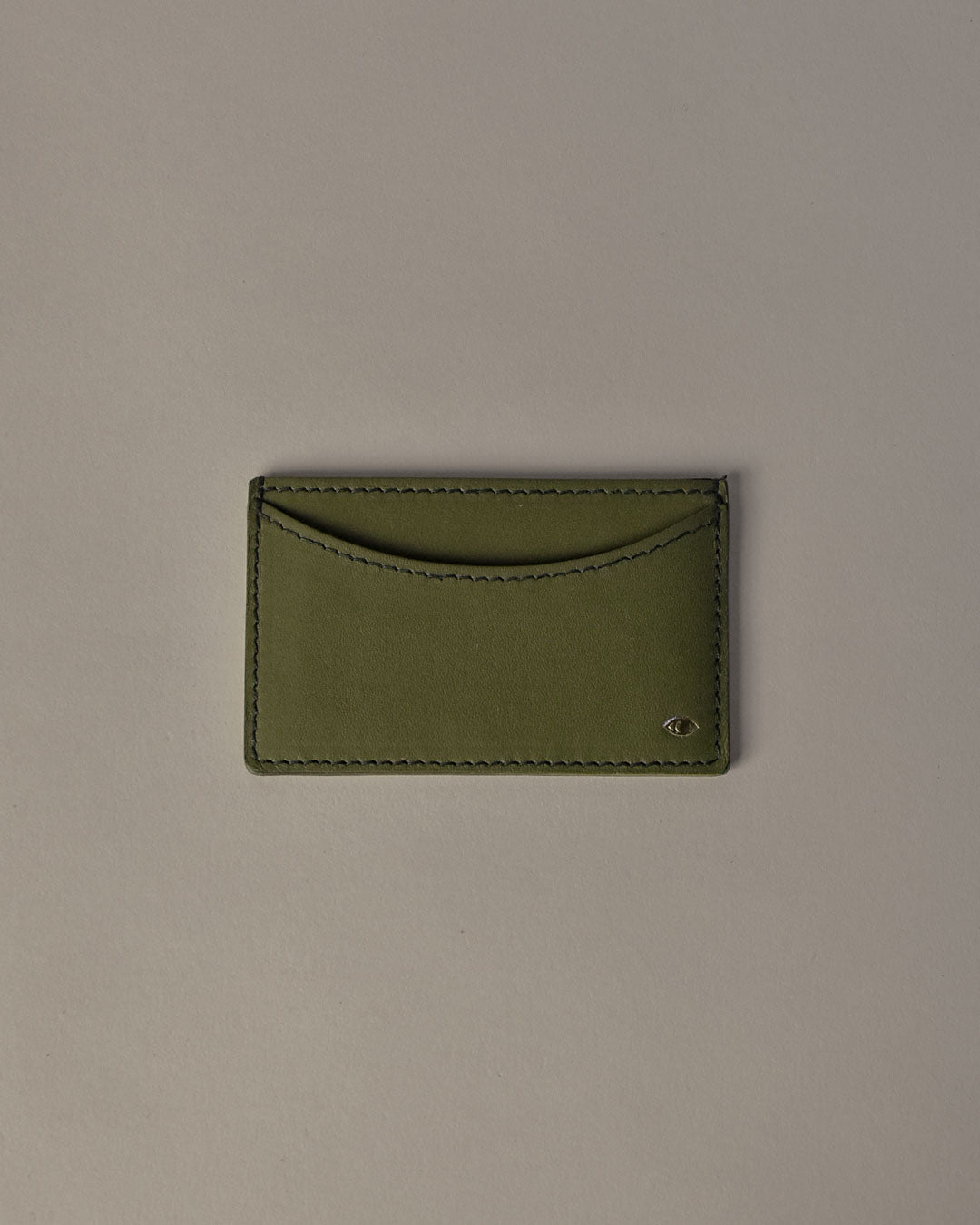new moon card wallet / olive